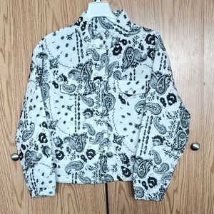 New ⚠️ Mexx Monochrome Paisley Jacket